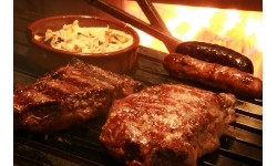 JANTAR COM CARNE ASSADA